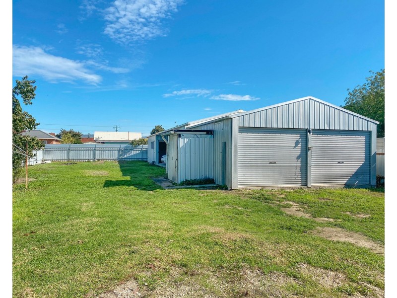 999 Corella Street, North Albury NSW 2640