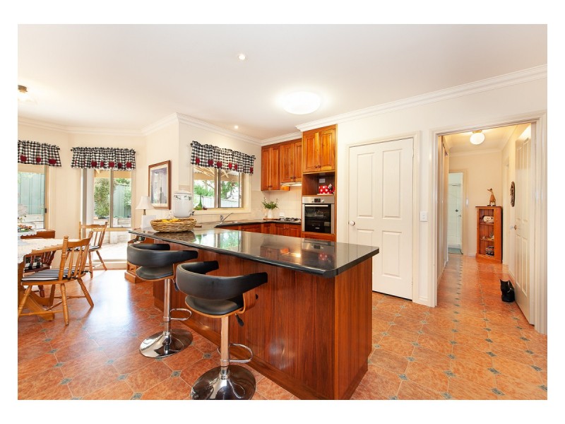 40 Heppner Court, Thurgoona NSW 2640