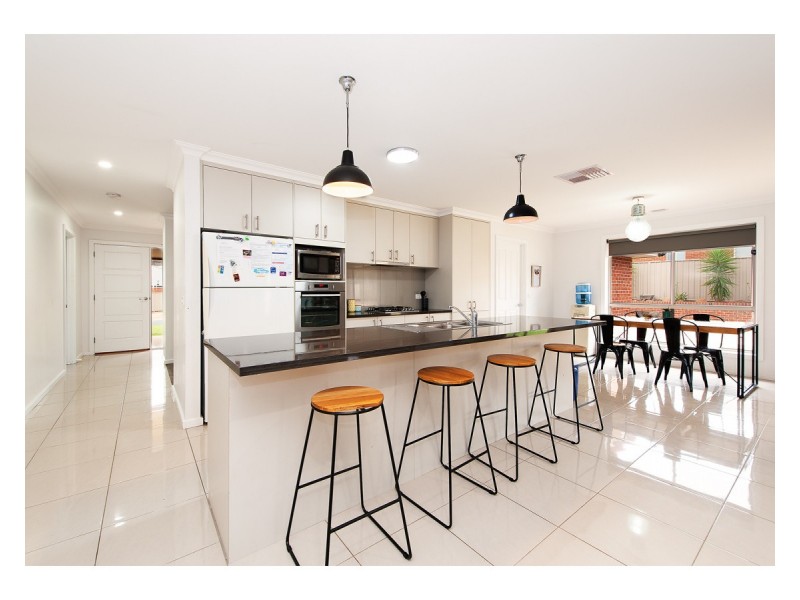 63 Whitehall Avenue, Springdale Heights NSW 2641