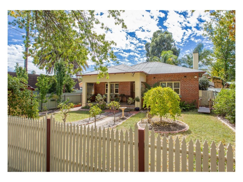 512 Crisp Street, Albury NSW 2640