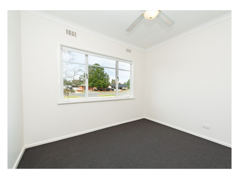 31 Victoria Street, Howlong NSW 2643