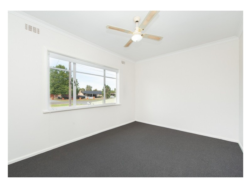 31 Victoria Street, Howlong NSW 2643