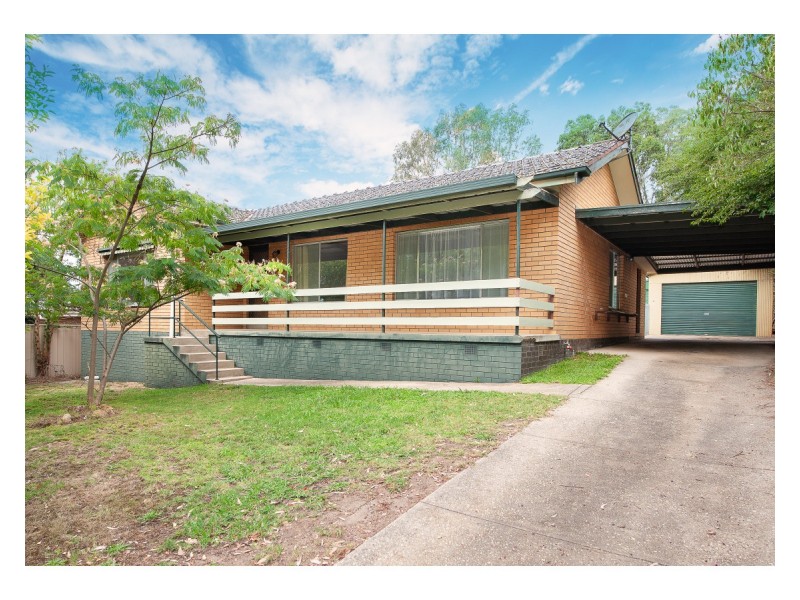 18 Kiewa East Road, Kiewa VIC 3691