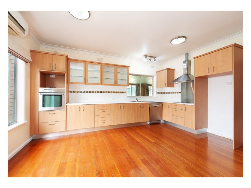 18 Kiewa East Road, Kiewa VIC 3691