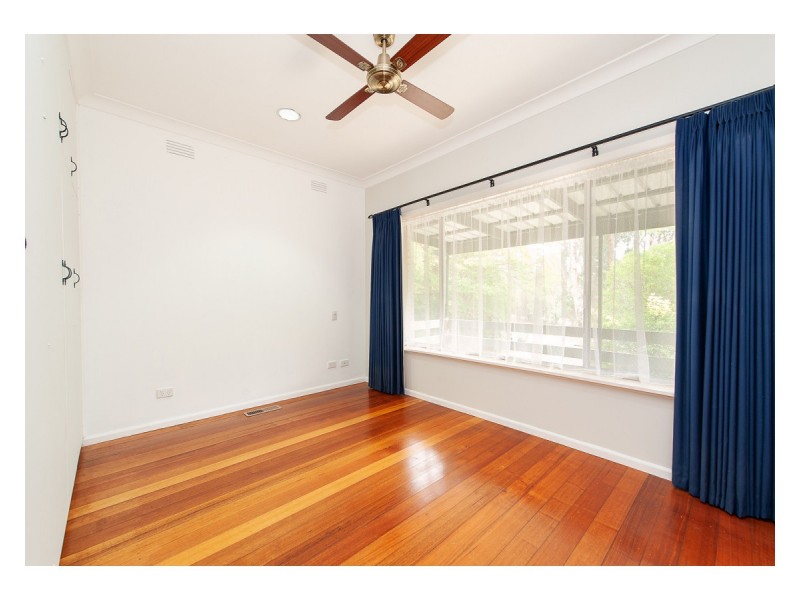 18 Kiewa East Road, Kiewa VIC 3691