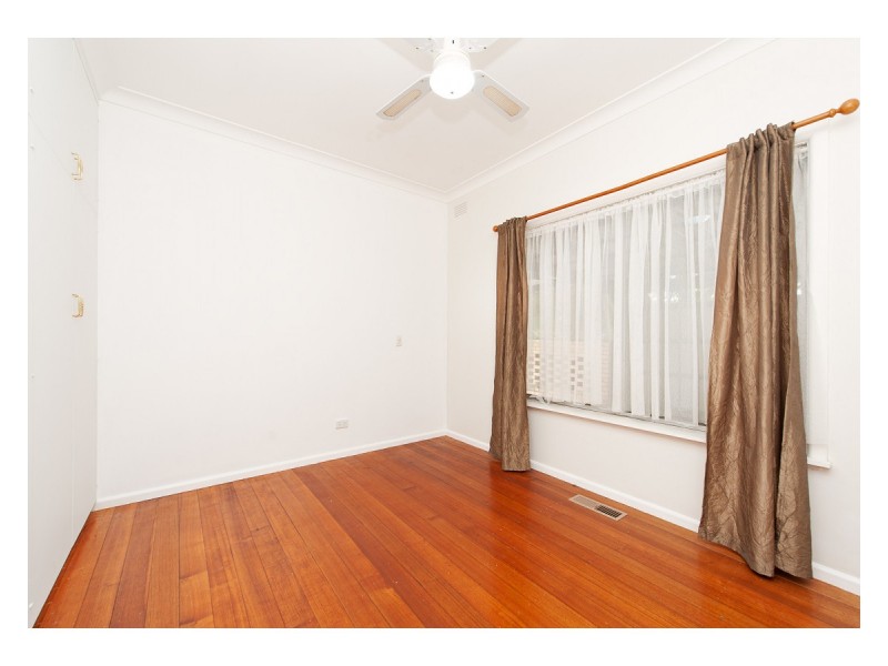 18 Kiewa East Road, Kiewa VIC 3691