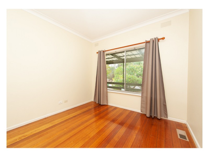 18 Kiewa East Road, Kiewa VIC 3691