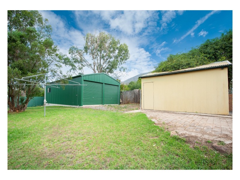 18 Kiewa East Road, Kiewa VIC 3691