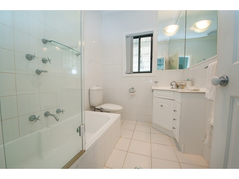 1/441 McDonald Road, Lavington NSW 2641