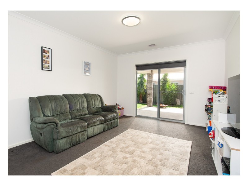 3 Henry Close, Killara VIC 3691