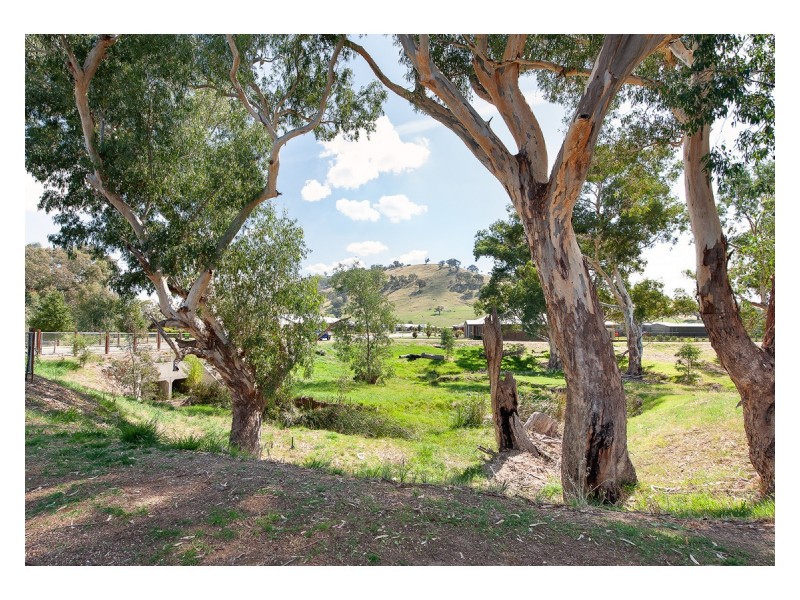 3 Henry Close, Killara VIC 3691