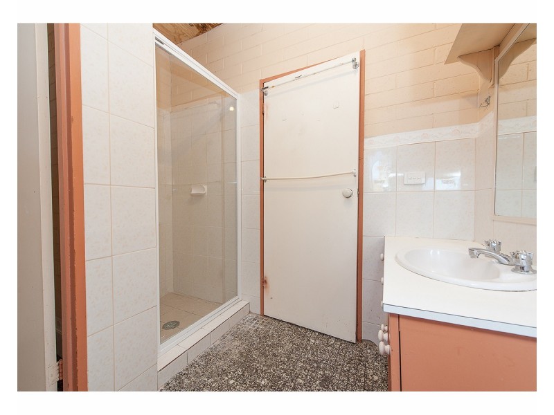 2/1068 Barooga Street, North Albury NSW 2640