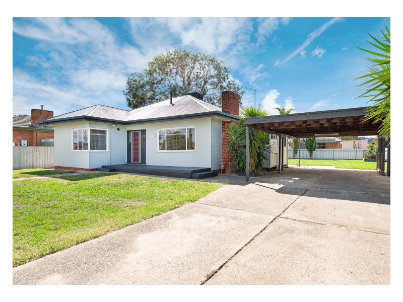416 Union Road, Lavington NSW 2641