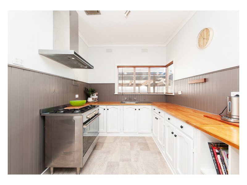 416 Union Road, Lavington NSW 2641