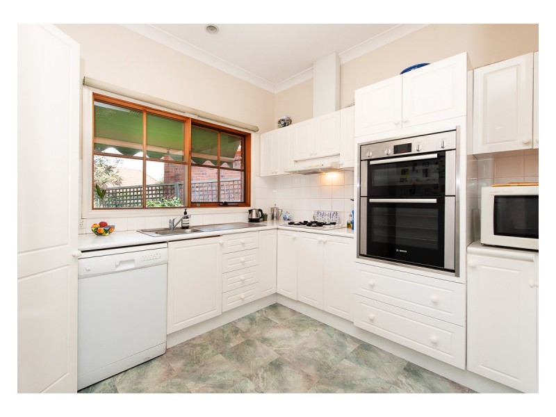 2/47 Sunset Drive, West Albury NSW 2640