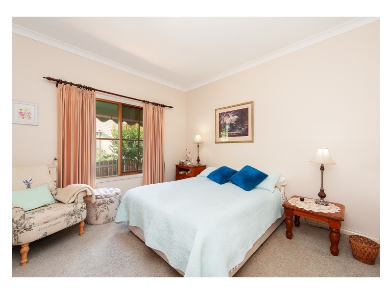 2/47 Sunset Drive, West Albury NSW 2640