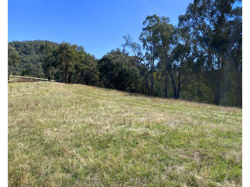 171 Twist Creek Road, Yackandandah VIC 3749