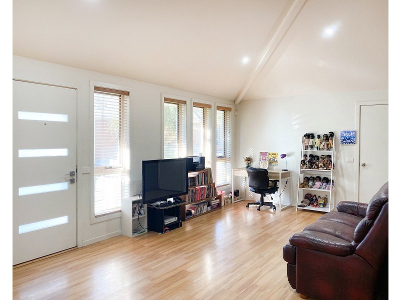 41 Kurrajong Crescent, West Albury NSW 2640