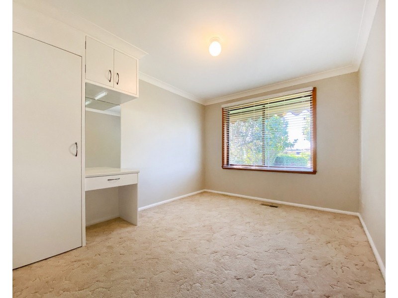 517 McKenzie Street, Lavington NSW 2641