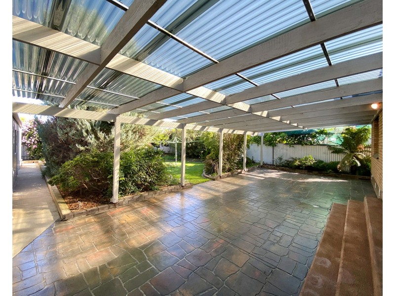 517 McKenzie Street, Lavington NSW 2641