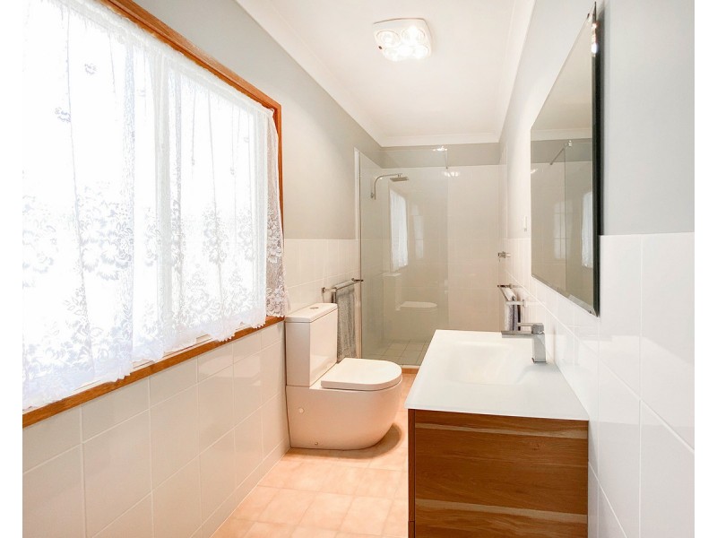 47 St Andrews Circuit, Thurgoona NSW 2640