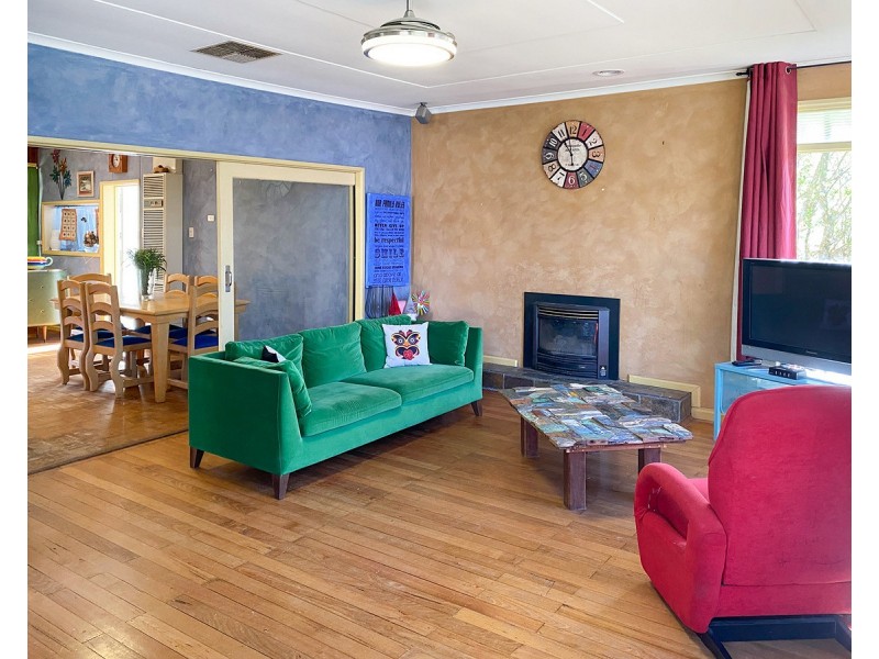 379 Allawah Street, North Albury NSW 2640