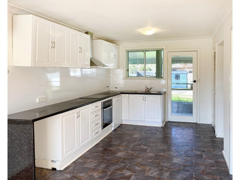 1068 Koonwarra Street, North Albury NSW 2640