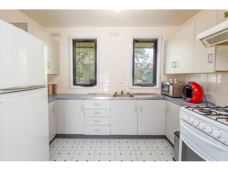 1 Garnet Place, Springdale Heights NSW 2641