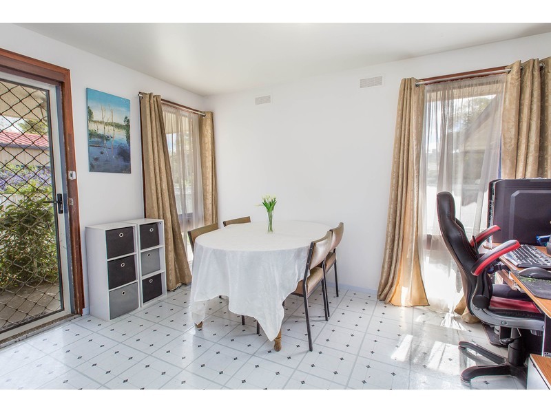 1 Garnet Place, Springdale Heights NSW 2641