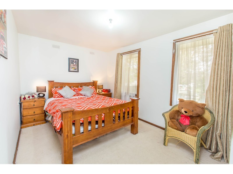 1 Garnet Place, Springdale Heights NSW 2641