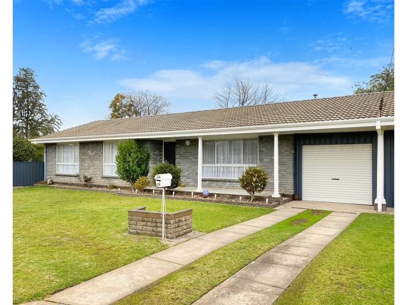 496 Palcas Court, Lavington NSW 2641