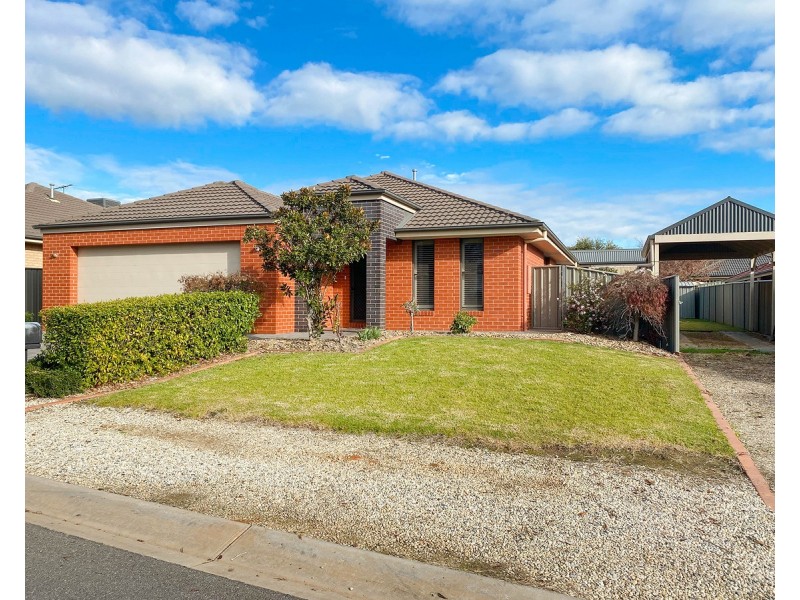 91 Egret Way, Thurgoona NSW 2640