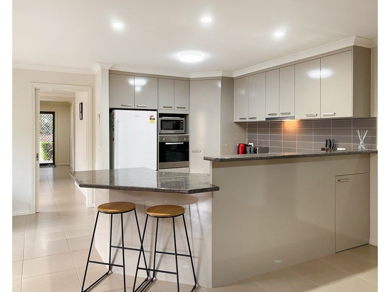 91 Egret Way, Thurgoona NSW 2640