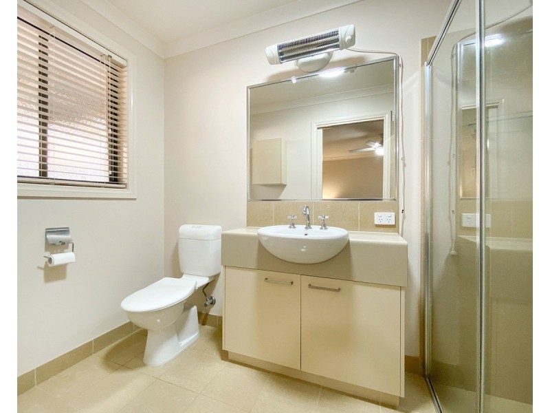 91 Egret Way, Thurgoona NSW 2640