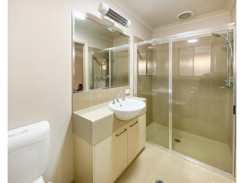 91 Egret Way, Thurgoona NSW 2640