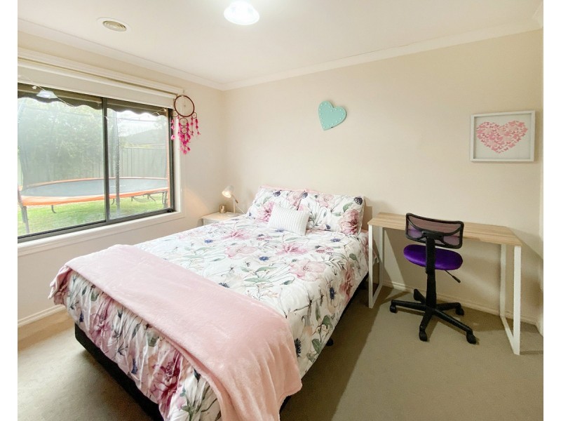 91 Egret Way, Thurgoona NSW 2640