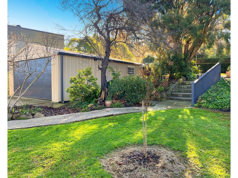 23 Isaacs Avenue, Yackandandah VIC 3749