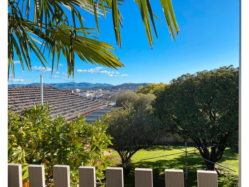 282 Ashman Avenue, East Albury NSW 2640