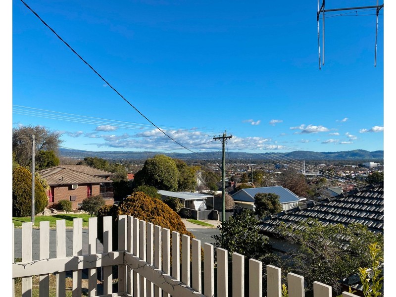 282 Ashman Avenue, East Albury NSW 2640