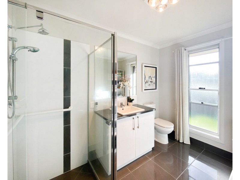 31 Firetail Street, Thurgoona NSW 2640