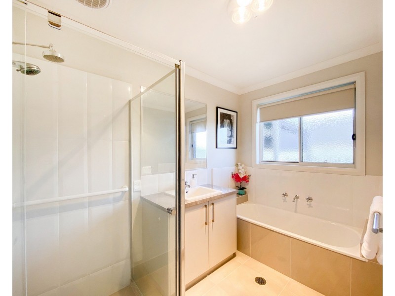 31 Firetail Street, Thurgoona NSW 2640