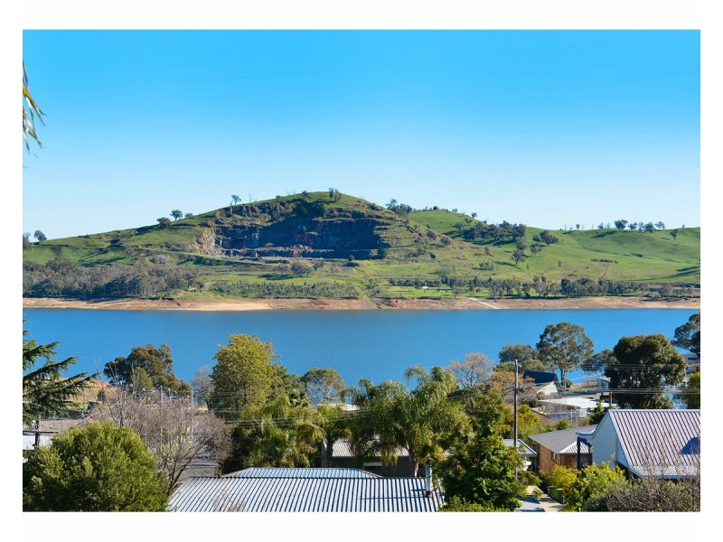 13 Elizabeth Crescent, Bellbridge VIC 3691