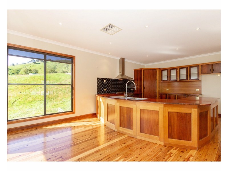 13 Elizabeth Crescent, Bellbridge VIC 3691