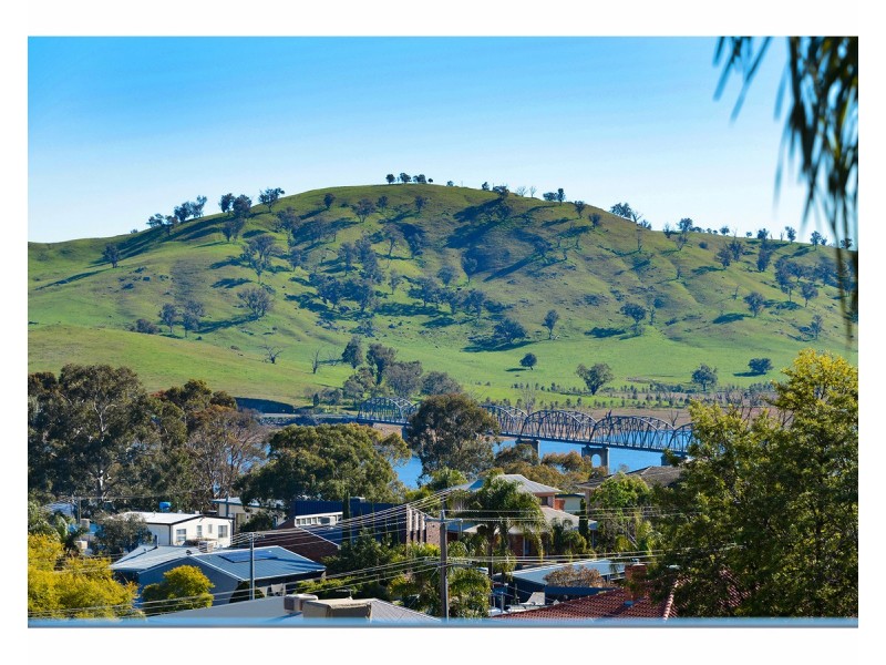 13 Elizabeth Crescent, Bellbridge VIC 3691