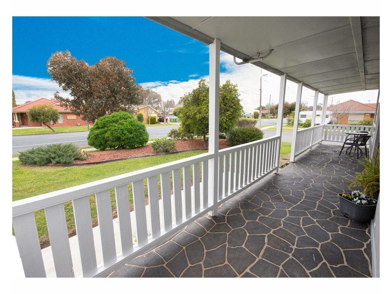 551 Webb Street, Lavington NSW 2641