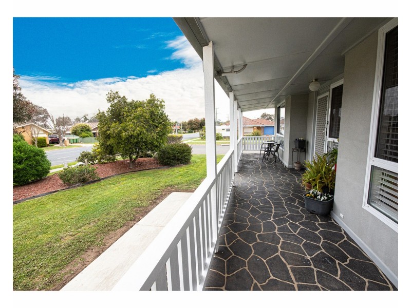 551 Webb Street, Lavington NSW 2641