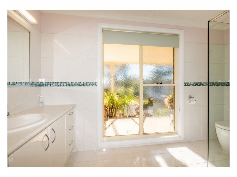 106 – 108 Short Street, Howlong NSW 2643