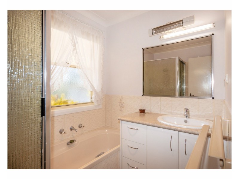 106 – 108 Short Street, Howlong NSW 2643