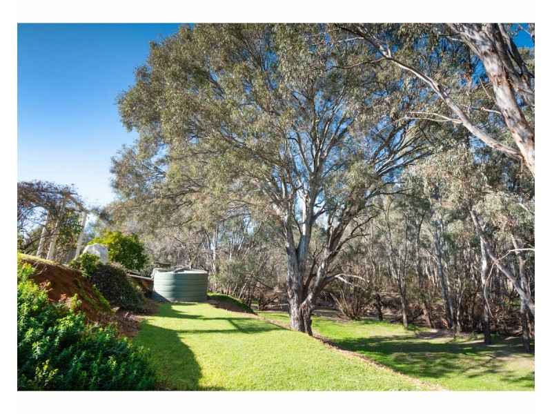 106 – 108 Short Street, Howlong NSW 2643