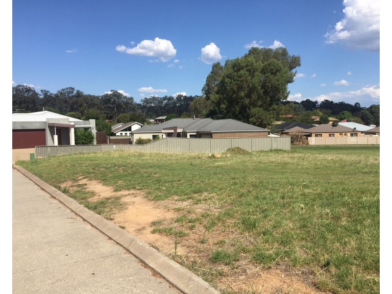 10 Mulga Place, West Albury NSW 2640